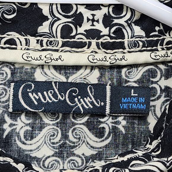 Cruel Girl Top Womens L Black Cream Geometric Pearl Snap Western Cowgirl Casual - Picture 6 of 10